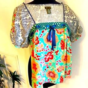 ANTHROPOLOGIE fei Silk multi print Colorful Embroidered Sleeves Top! Great XS